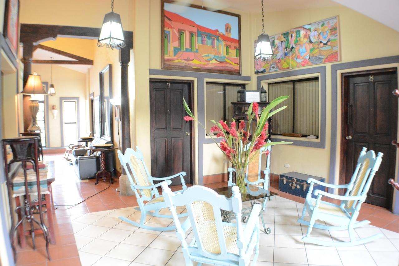 Hotel Los Balcones De Chinandega Bagian luar foto
