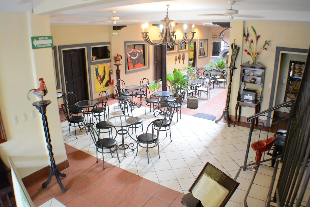 Hotel Los Balcones De Chinandega Bagian luar foto