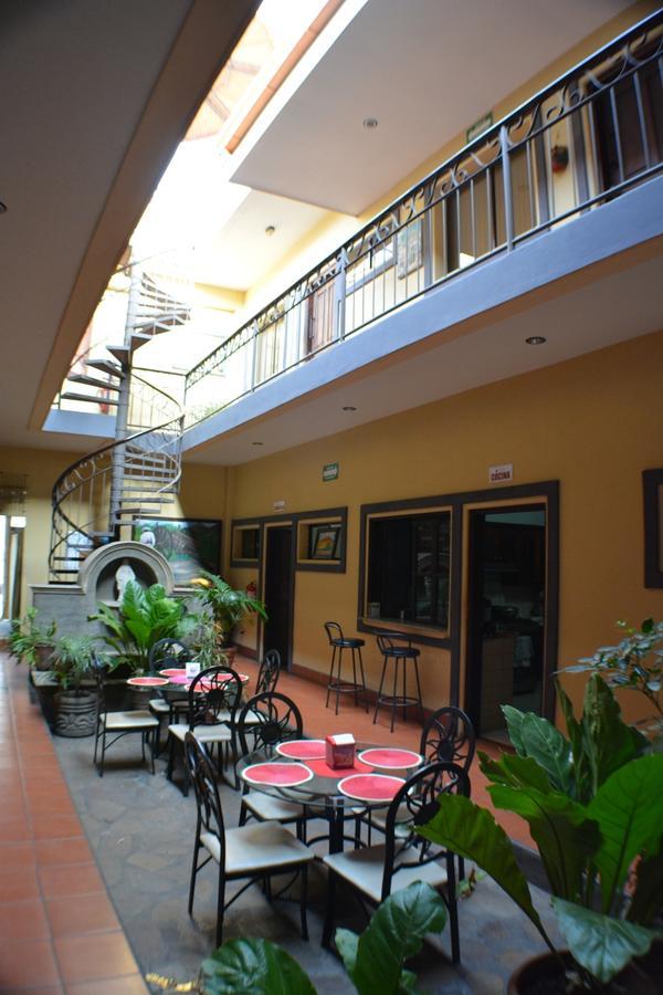 Hotel Los Balcones De Chinandega Bagian luar foto