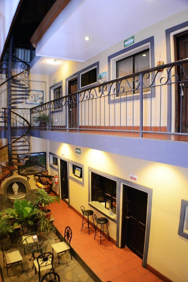 Hotel Los Balcones De Chinandega Bagian luar foto