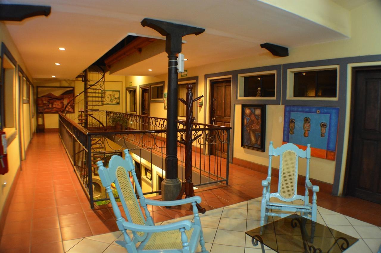 Hotel Los Balcones De Chinandega Bagian luar foto