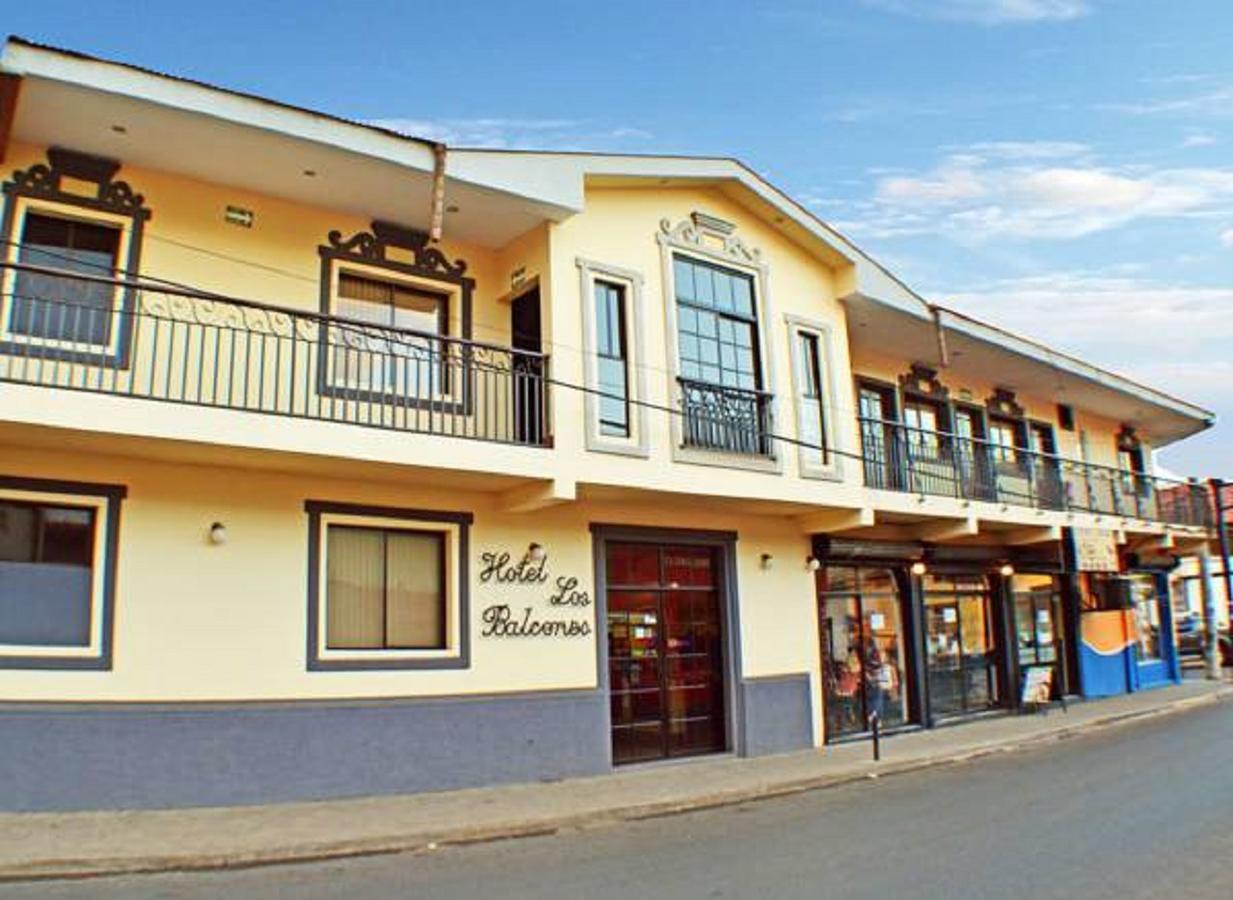 Hotel Los Balcones De Chinandega Bagian luar foto